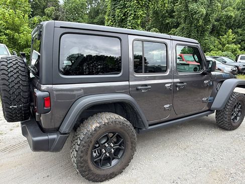 Used 2025 Jeep Wrangler Unlimited Sport S 4xe AWD/4WD image 8