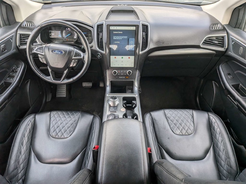 Certified 2024 Ford Edge Titanium AWD/4WD image 15