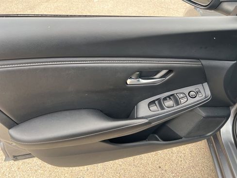 Certified 2024 Nissan Sentra SV image 7