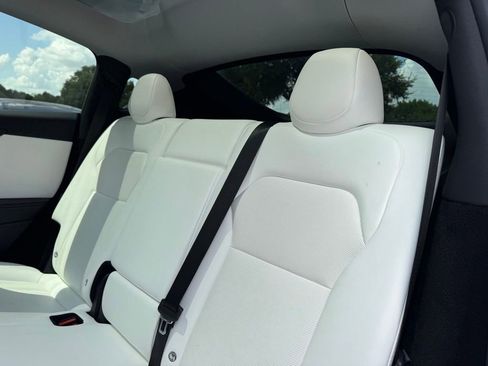 Used 2026 Tesla Model Y 2WD image 16