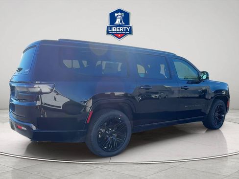 New 2026 Jeep Grand Wagoneer L Limited AWD/4WD image 5