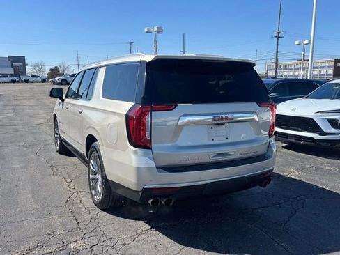 Used 2021 GMC Yukon XL Denali w/ Denali Ultimate Package AWD/4WD image 7