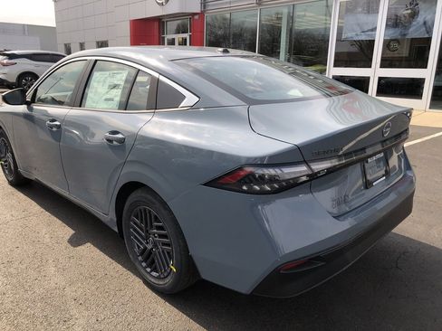 New 2026 Nissan Sentra SV w/ SV Convenience Package image 12