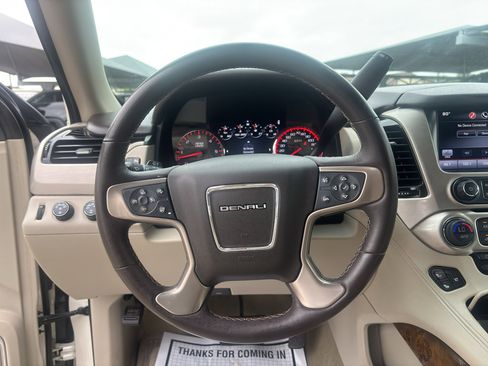 Used 2015 GMC Yukon Denali w/ Open Road Package image 20