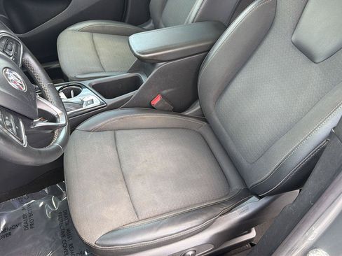 Certified 2023 Buick Encore GX Select FWD image 28