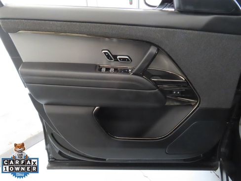 Used 2024 Land Rover Range Rover Sport Dynamic SE AWD/4WD image 11