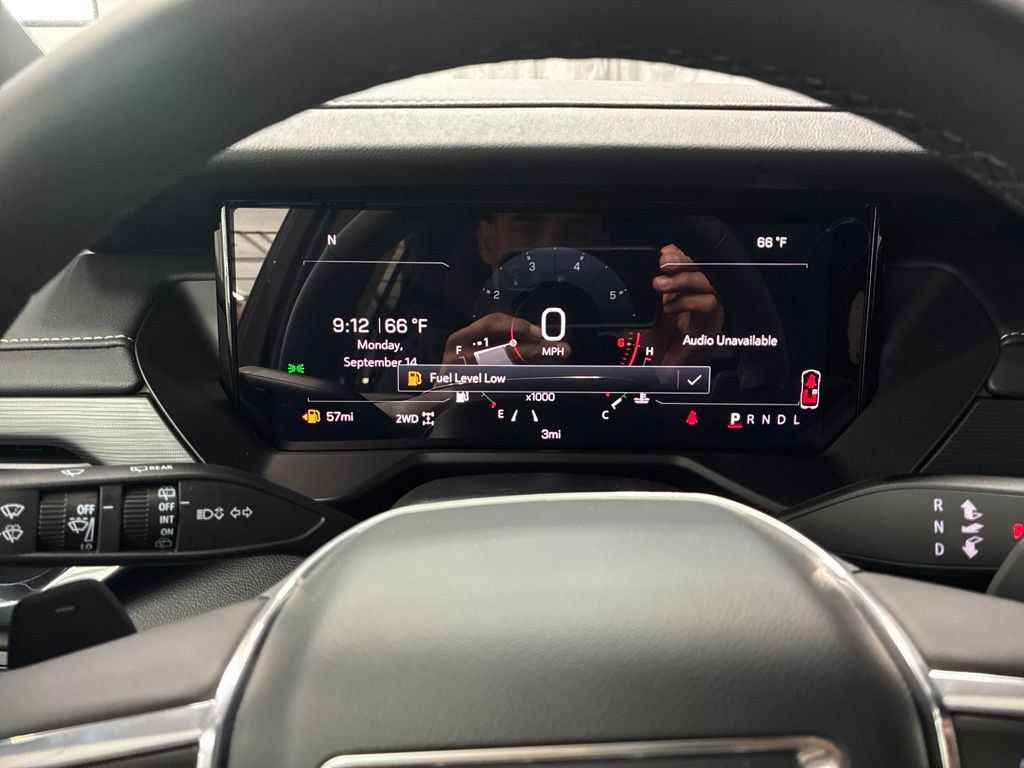New 2027 GMC Acadia Elevation w/ Black Edition AWD/4WD image 19