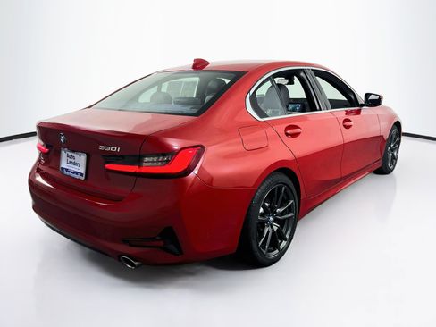 Used 2019 BMW 330i Sedan w/ Premium Package RWD image 5