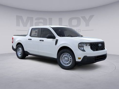 New 2026 Ford Maverick XL image 7