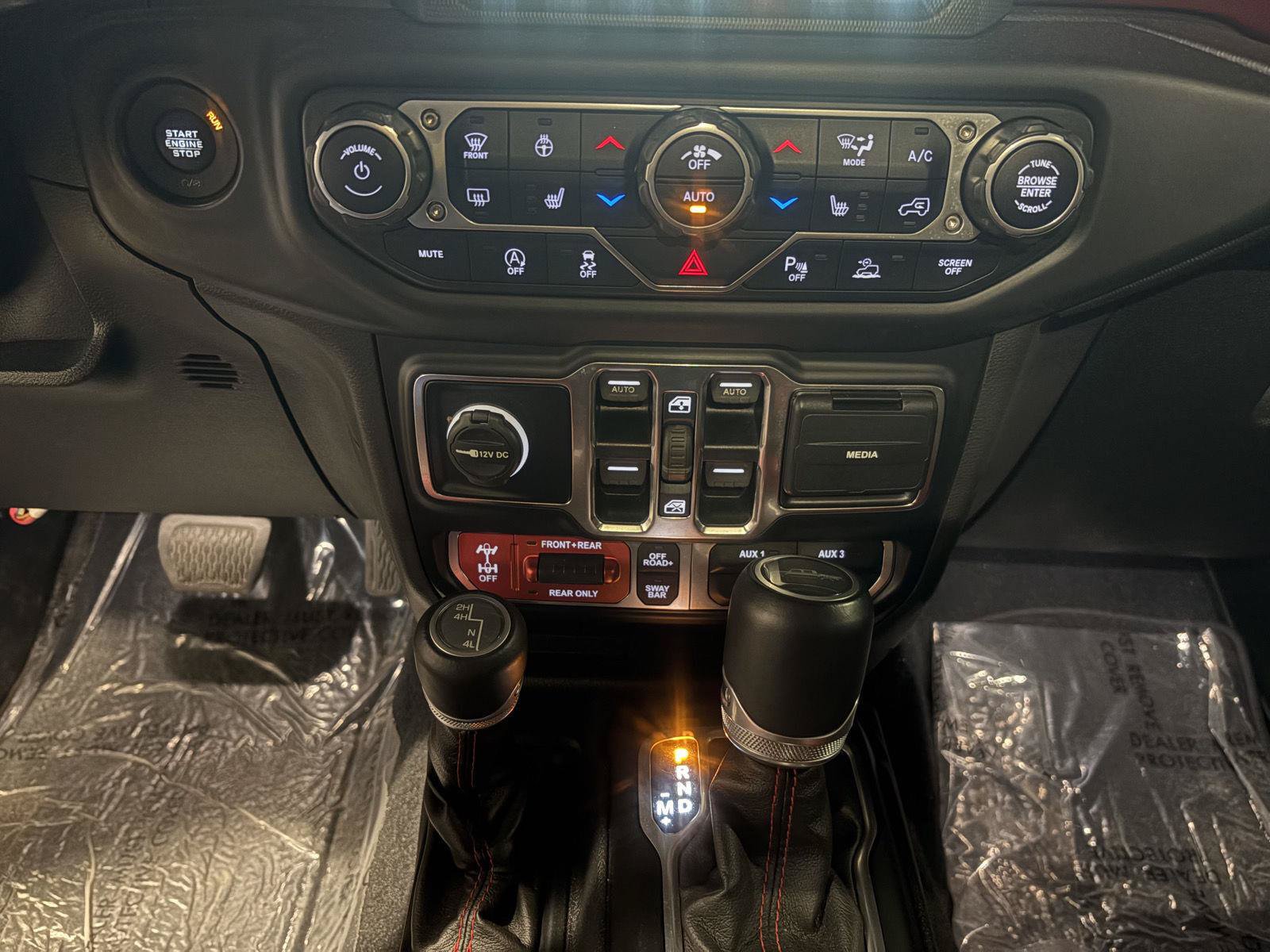 Used 2020 Jeep Gladiator Rubicon AWD/4WD image 57