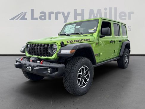 New 2025 Jeep Wrangler Unlimited Rubicon w/ Steel Bumper Group image 4