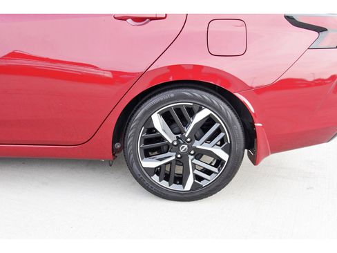 Certified 2025 Nissan Versa SR w/ Trunk Package image 48