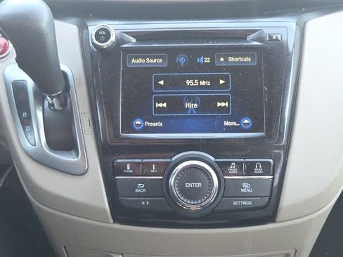Used 2016 Honda Odyssey SE image 32