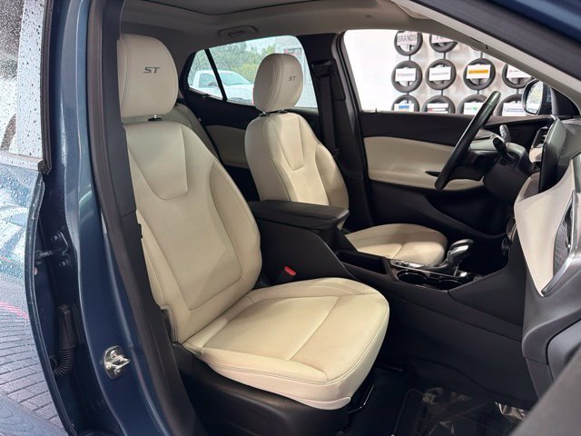 Used 2026 Buick Encore GX Sport Touring w/ Comfort Package FWD image 23
