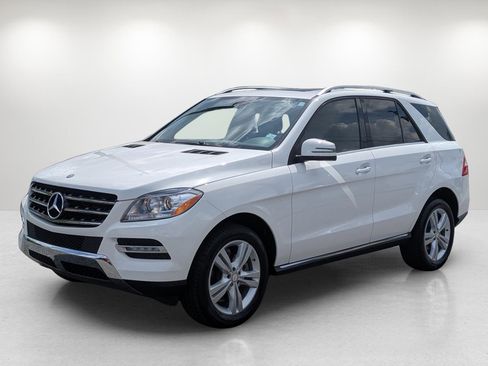 Used 2015 Mercedes-Benz ML 350 2WD w/ Premium 1 Package image 1