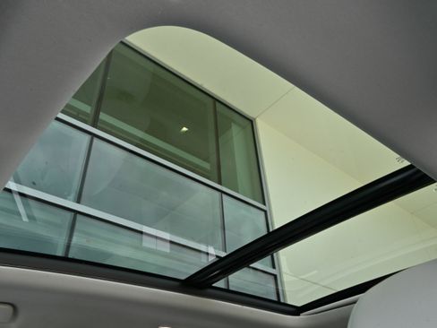 Used 2024 Toyota Grand Highlander XLE image 26