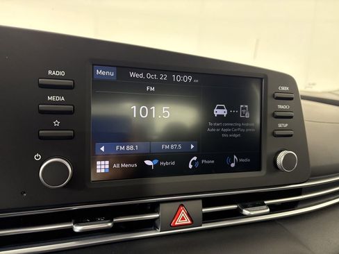 New 2025 Hyundai Elantra Hybrid FWD image 25