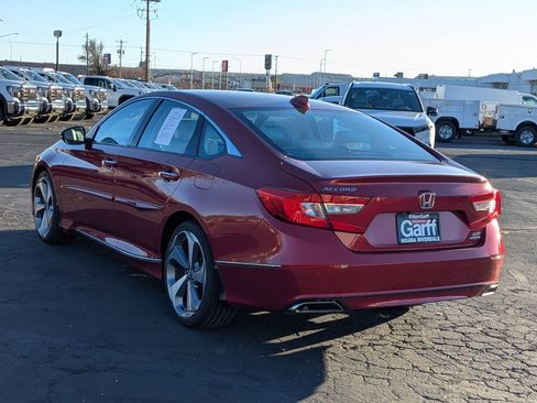 Used 2019 Honda Accord Touring image 8