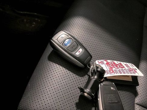 Used 2023 Subaru Outback Limited image 11