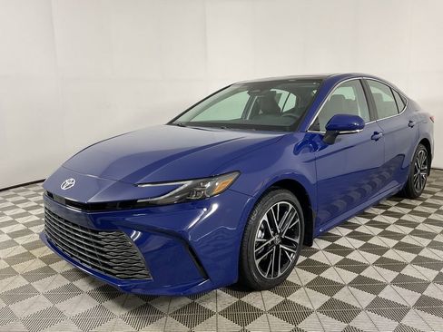 New 2026 Toyota Camry XLE image 3