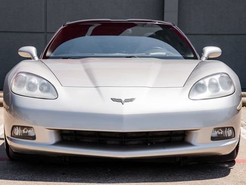 Used 2008 Chevrolet Corvette Coupe w/ Preferred Equipment Group RWD image 15