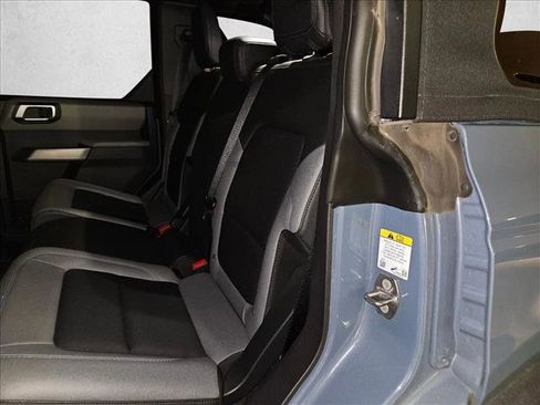 Used 2023 Ford Bronco Black Diamond w/ Sasquatch Package image 20