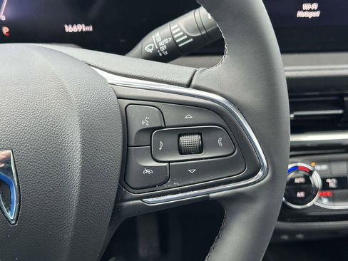 Certified 2024 Buick Envista Sport Touring w/ Convenience I Package image 26