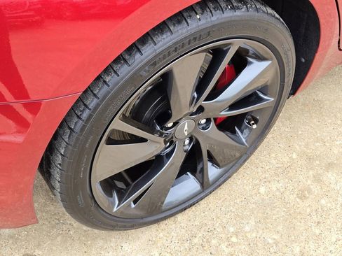 Used 2023 Genesis G70 3.3T w/ Sport Prestige Package image 7