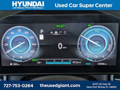 Certified 2024 Hyundai Elantra Blue image 31