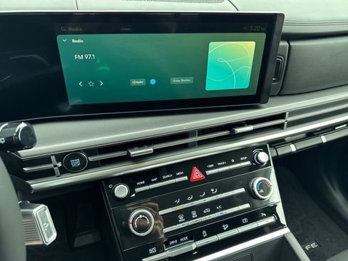 New 2026 Hyundai Santa Fe SE image 11