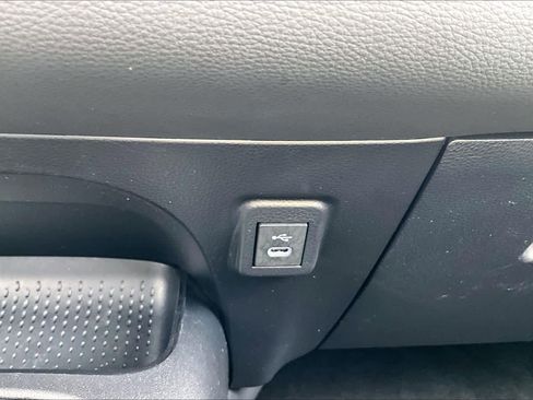 Used 2025 Toyota Corolla LE FWD image 32