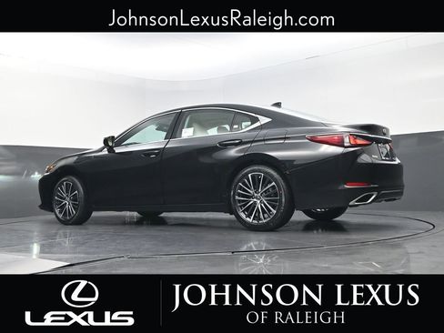 New 2025 Lexus ES 350 350 image 17