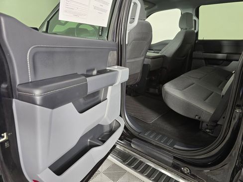 Used 2024 Ford F150 XLT w/ Tow/Haul Package image 32