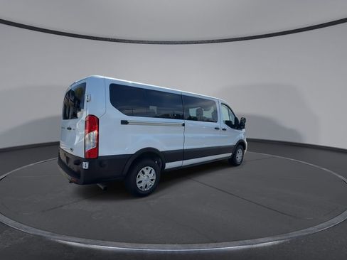 Used 2024 Ford Transit 350 XLT RWD image 8