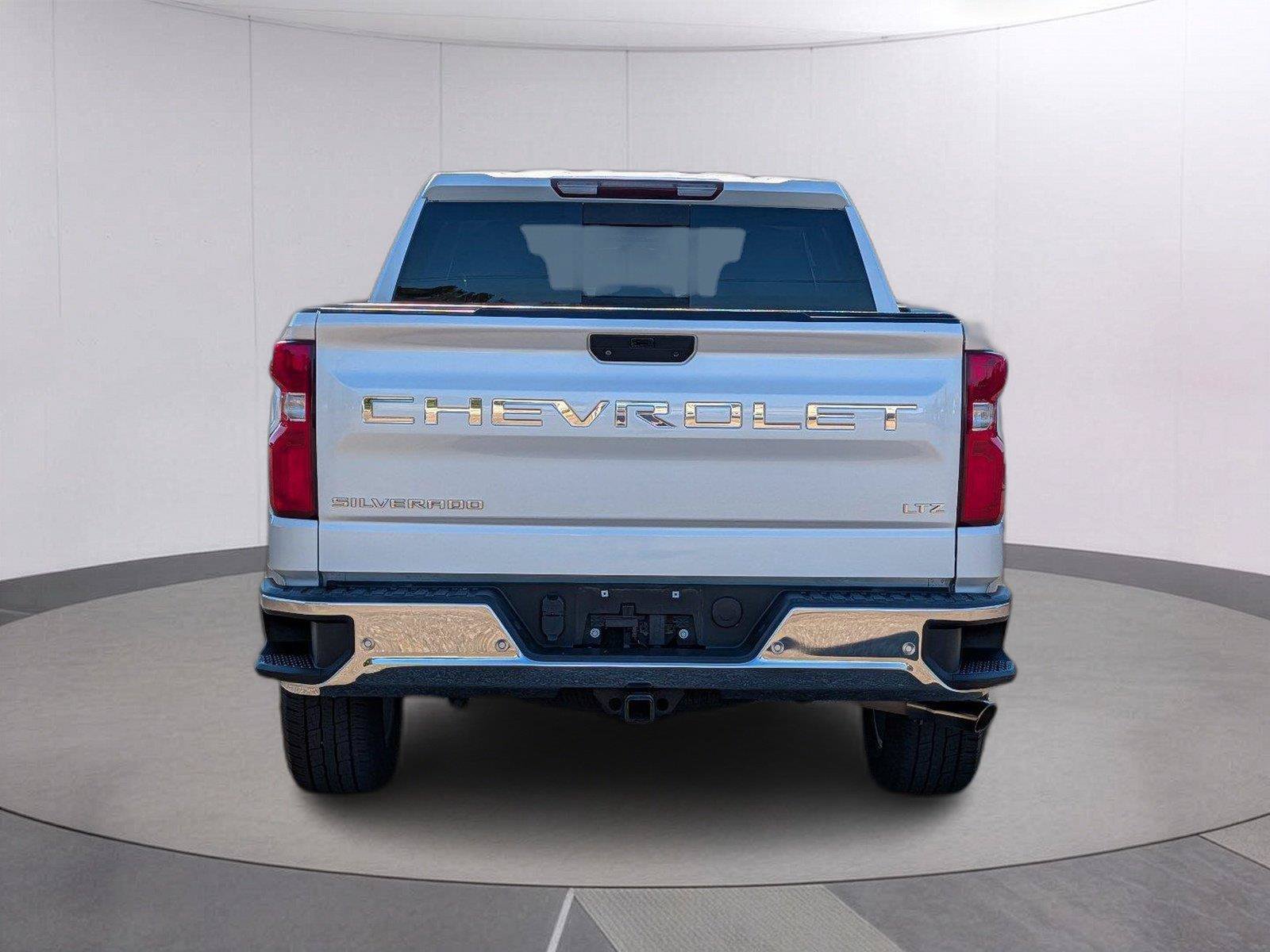 Used 2021 Chevrolet Silverado 1500 LTZ w/ LTZ Premium Package AWD/4WD image 4