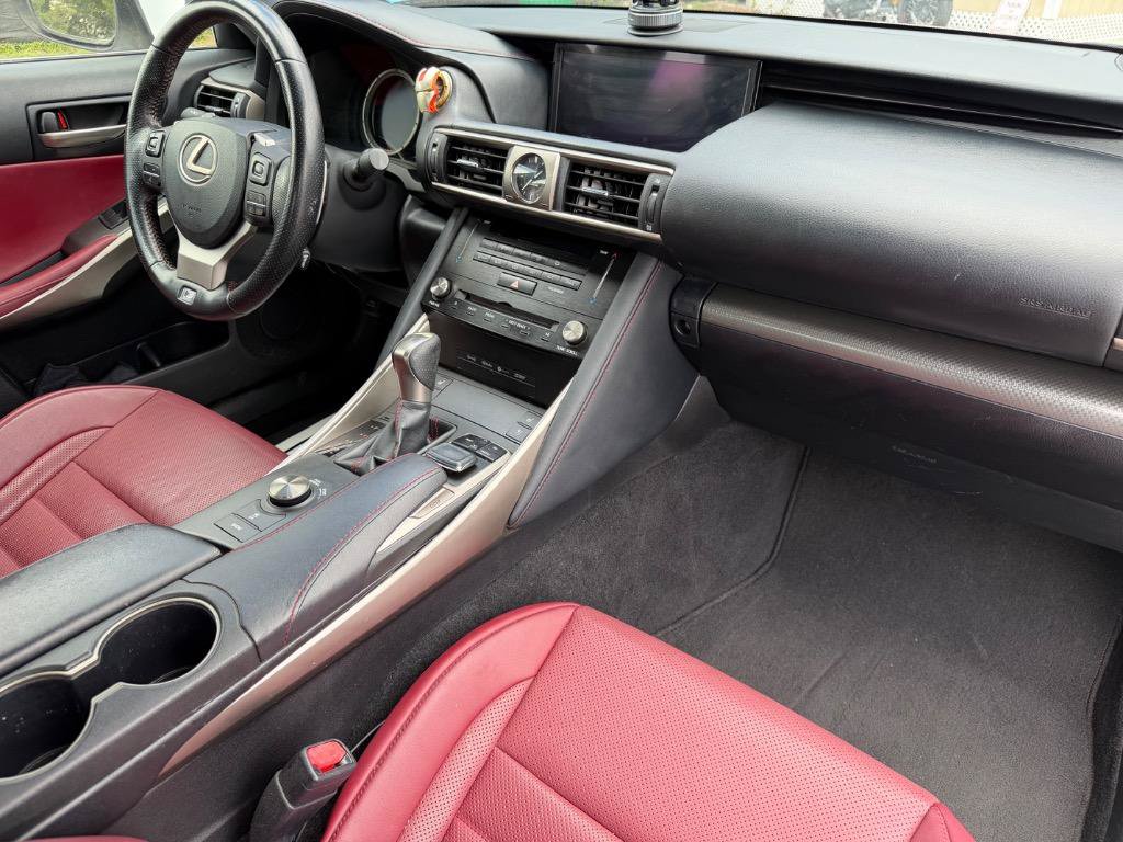 Used 2017 Lexus IS 200t F Sport w/ F Sport Package RWD image 18