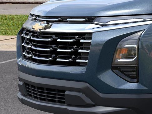 New 2026 Chevrolet Equinox LT AWD/4WD image 13