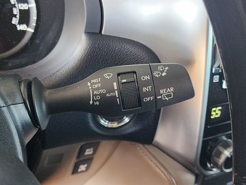 Used 2023 Lexus GX 460 Premium image 39