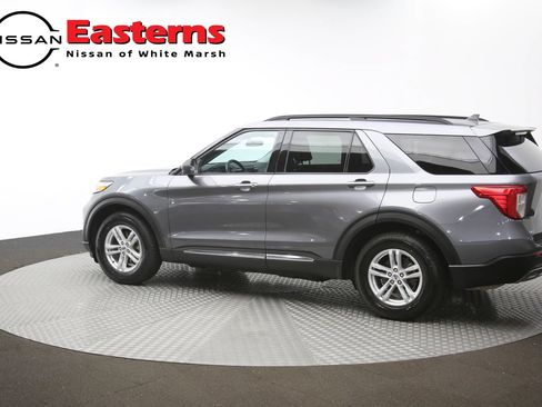 Used 2023 Ford Explorer XLT w/ Equipment Group 202A RWD image 62