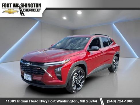 Used 2025 Chevrolet Trax RS w/ Driver Confidence Package FWD image 8