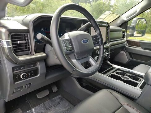 Used 2023 Ford F250 Lariat w/ Lariat Ultimate Package image 22