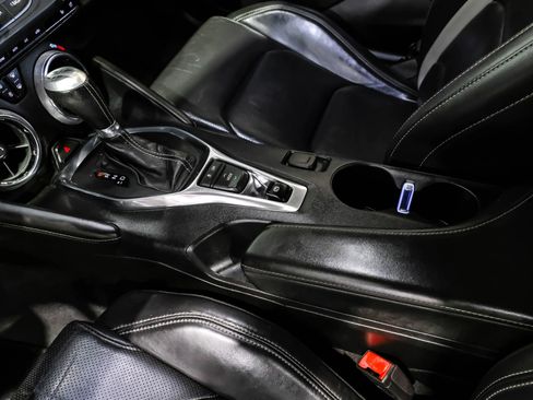 Used 2019 Chevrolet Camaro SS image 26