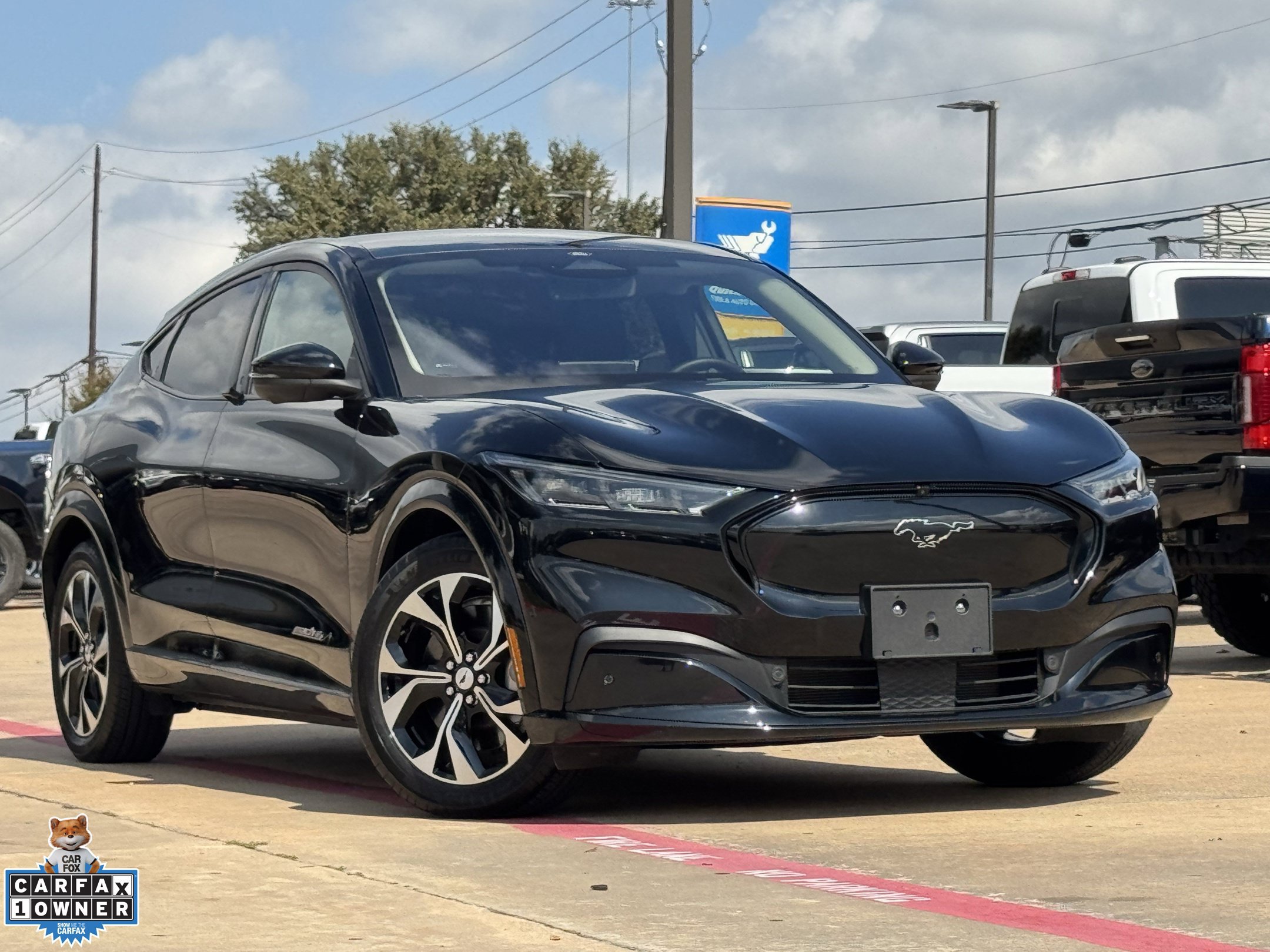 Certified 2023 Ford Mustang Mach-E Premium AWD/4WD image 2