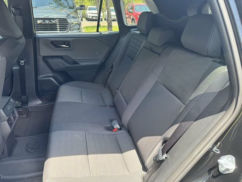 Used 2026 Toyota RAV4 SE FWD image 7
