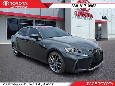 Used 2017 Lexus IS 200t F Sport w/ F Sport Package RWD image 1