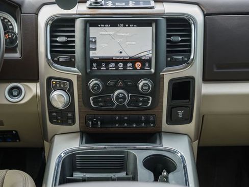 Used 2016 RAM 1500 Laramie image 23