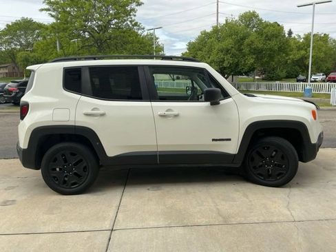 Used 2018 Jeep Renegade Sport w/ Power & Air Group AWD/4WD image 12