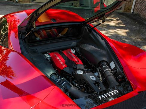 Used 2017 Ferrari 488 GTB image 15