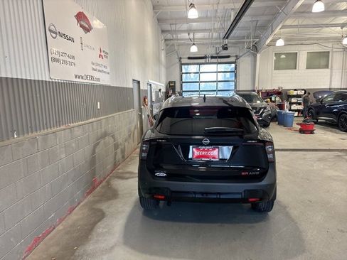 New 2025 Nissan Kicks SR image 4