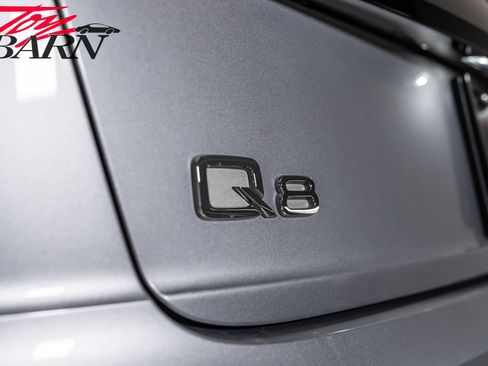 Used 2022 Audi Q8 Premium Plus image 15